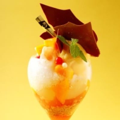〝夏パフェ〟で涼しげ親子デート