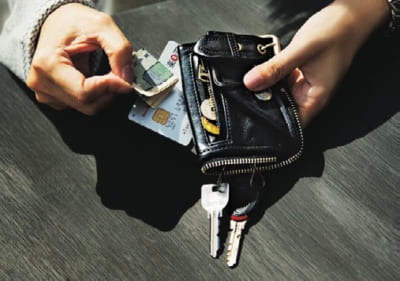 【ミニ財布の使い方SNAP①】ミニ財布と長財布の２個持ちでお買物効率UP！