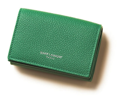 スッキリ派が大半！みんなの〝ミニ財布〟の中身