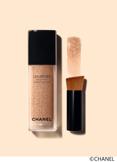 シャネルから水分75％のハイテク系ファンデ「レ ベージュ オー ドゥ タン」登場！