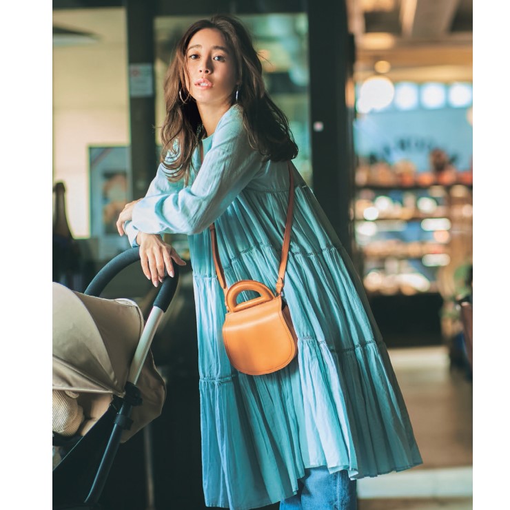 爽やかミントの‟ほの甘”ワンピなら、おしゃれ欲を満たしてくれる【明日  