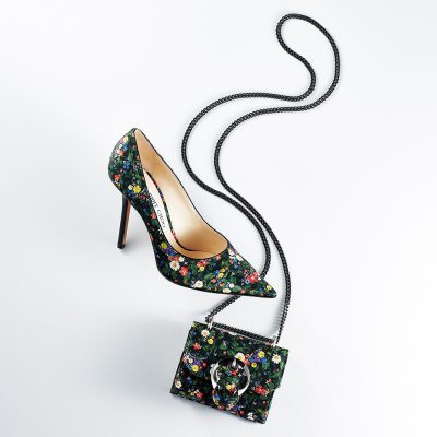 【JIMMY CHOOのフローラルプリント アイテム】NAVY的名品