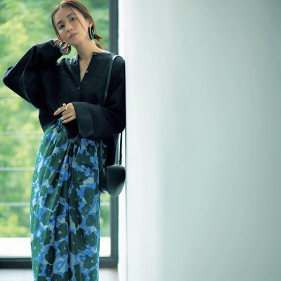 グリーンでシックに華やぐ！クリスマスは大人ニュアンスで【明日のコーデ】