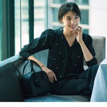 ブラックワントーンにパールで着映え力をプラス