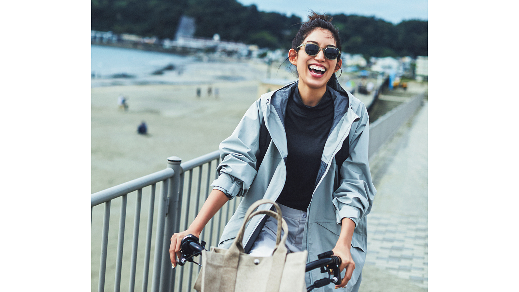 マーガレットハウエル】カシミヤ混 タートルネックニット 黒 II