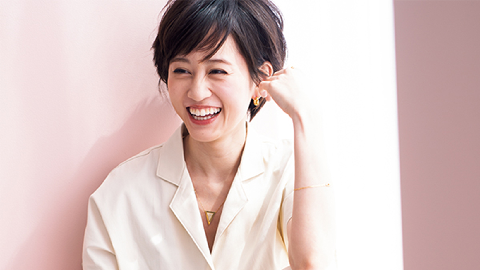 俳優・前⽥敦⼦さん「⼦育てエッセイ連載」がVERY7⽉号より