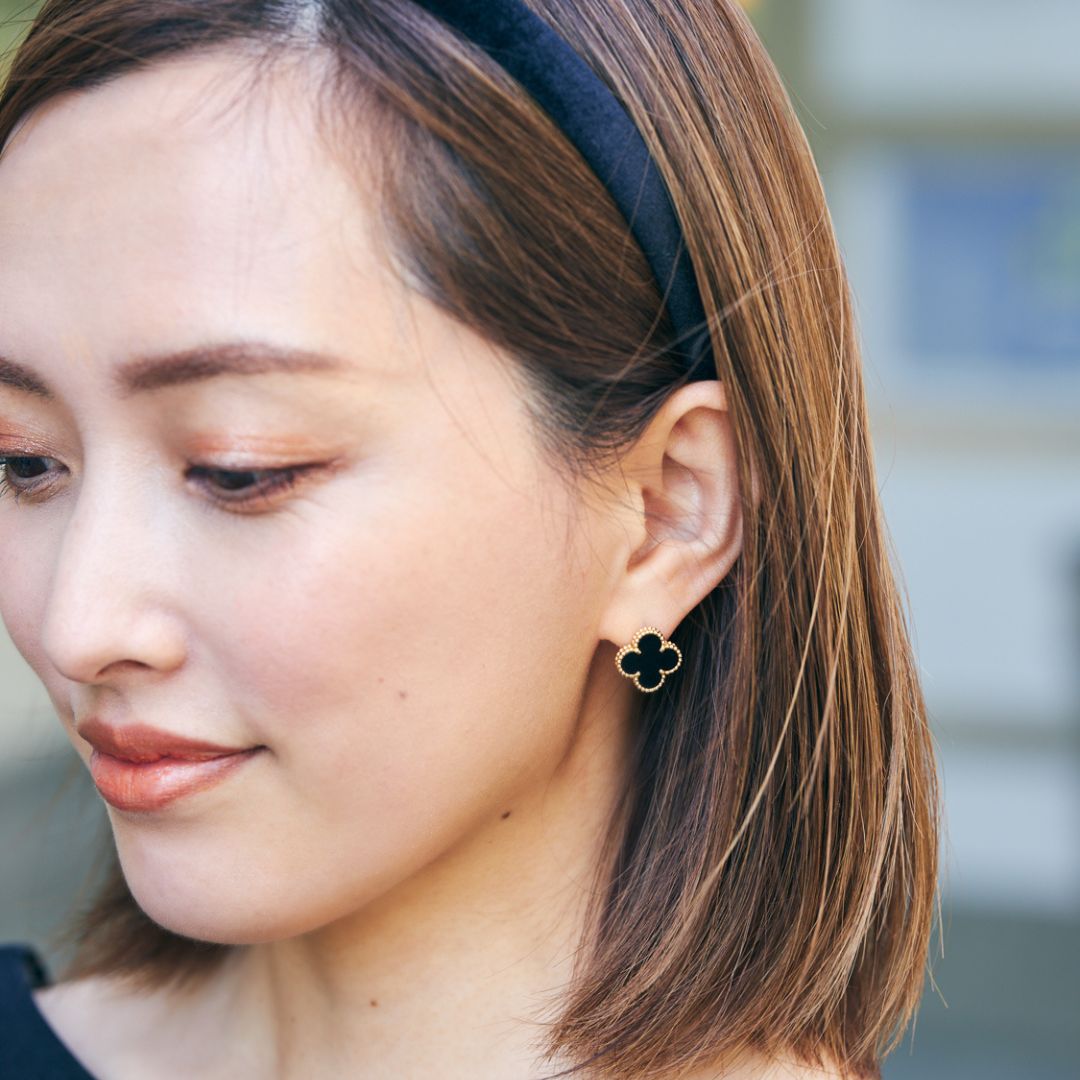 甘派ママは【ヴァン クリーフ＆アーペル】アルハンブラのオニキスで甘