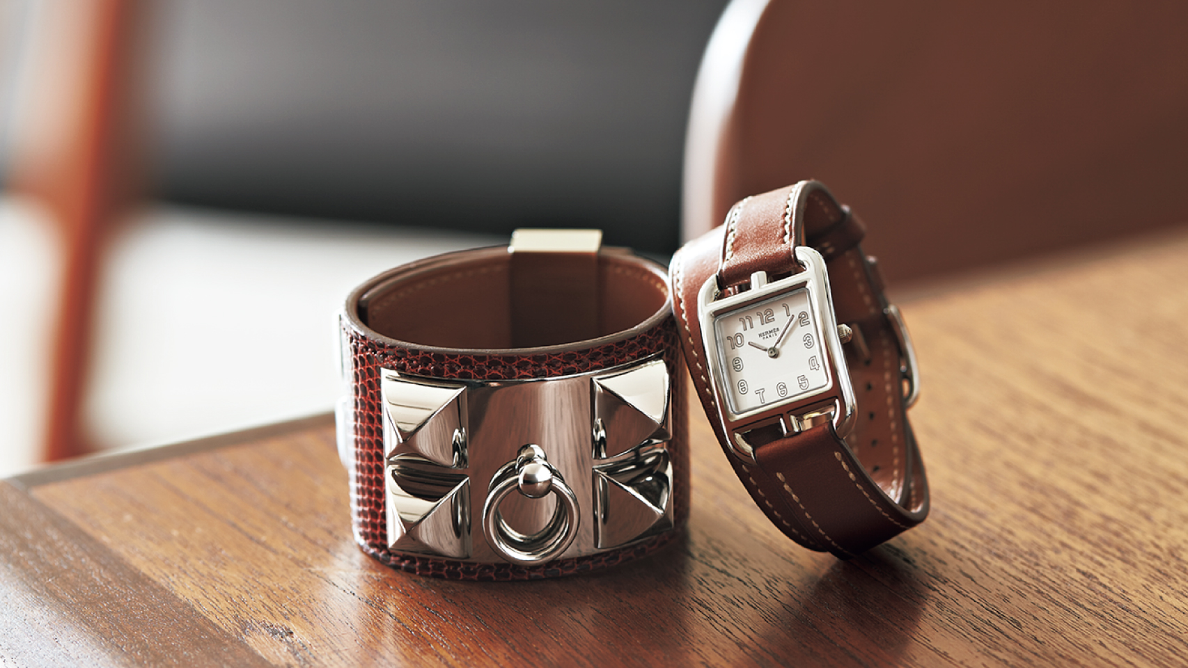 #615 エルメス applewatch 二重巻きレザー ヴェール・ルソー 新品 615 エルメス applewatch 二重巻きレザー ヴェール・ルソー 新品