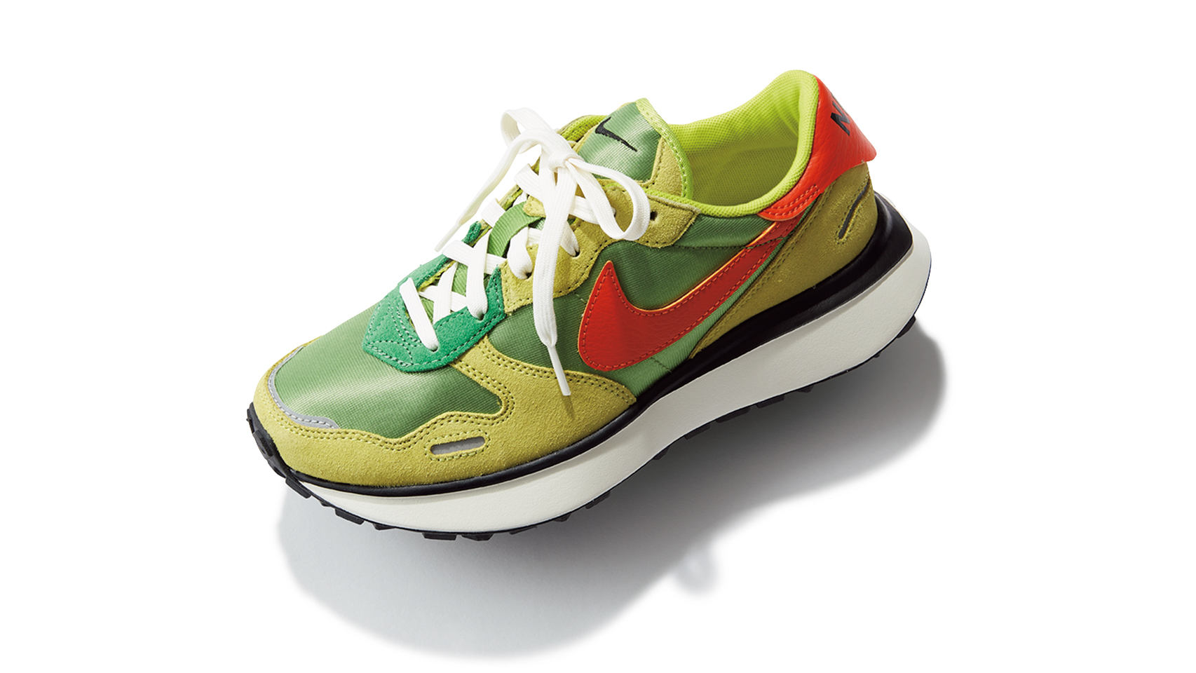 王道【ナイキ】の「マルチカラースニーカー」がオシャレ上級者に選ば