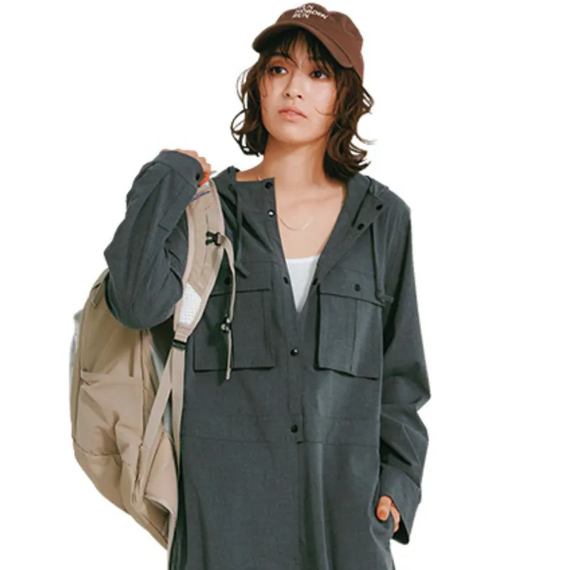 運動会のキャップヘアアレンジ。ボブヘアは大胆にカール。