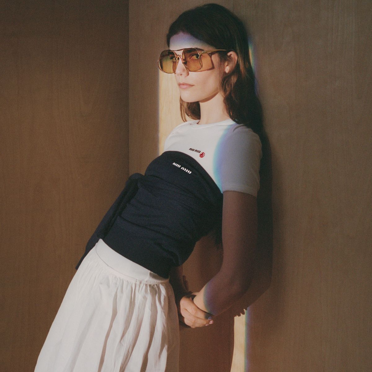 MIU MIU×プチバトー】注目コラボ「白Tシャツ」はシルエットも