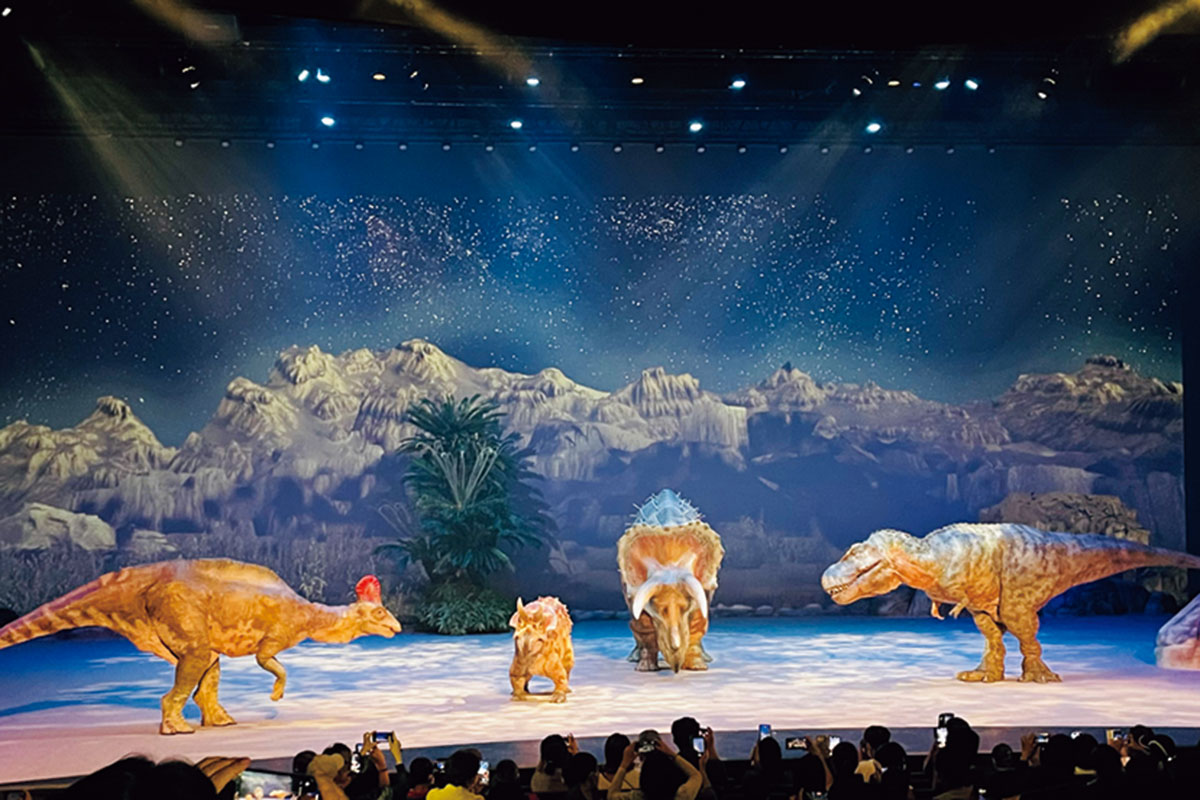 東京ガーデンシアターのDINO-A-LIVE「ア・ダイナソーオデッセイ 2025」