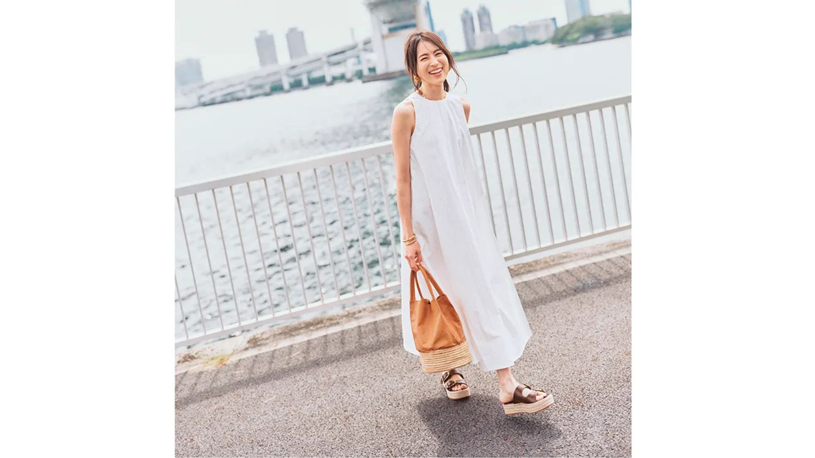 ロマンティックに♪【HOBBS】夏にぴったり!!ホワイトワンピース 夏に着たい【白ワンピース】はマキシ丈で洗練!帰省コーデを