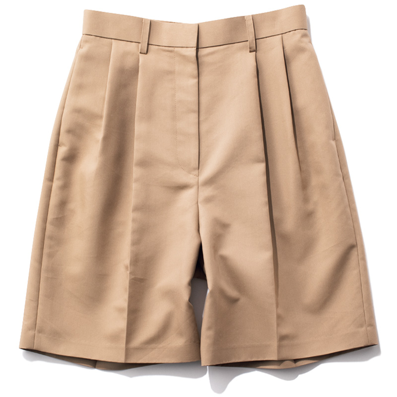 ウィム ガゼットのタック入りハーフパンツ