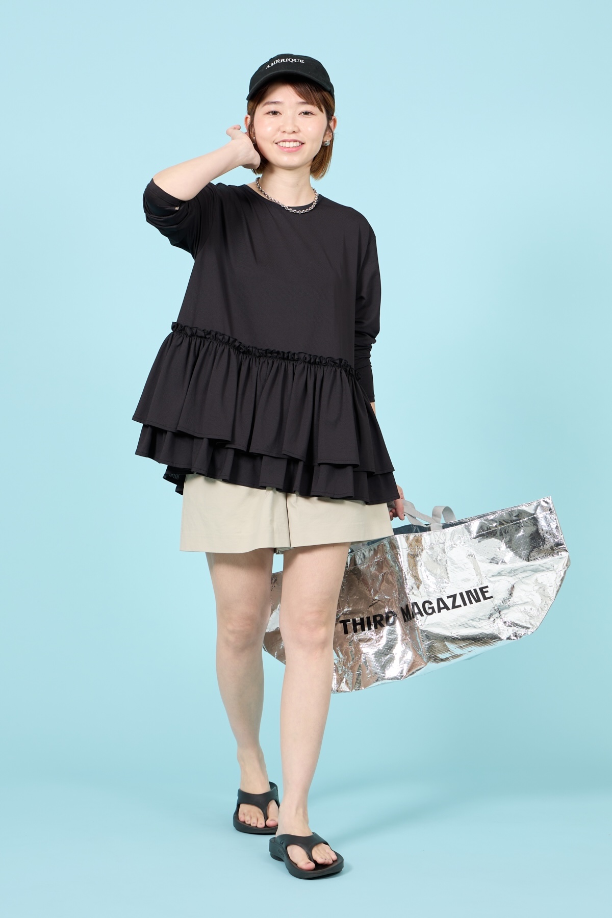 クラウドチーム山田絵梨さのVERY[THREE SQUARE]フリルラッシュプルオーバー