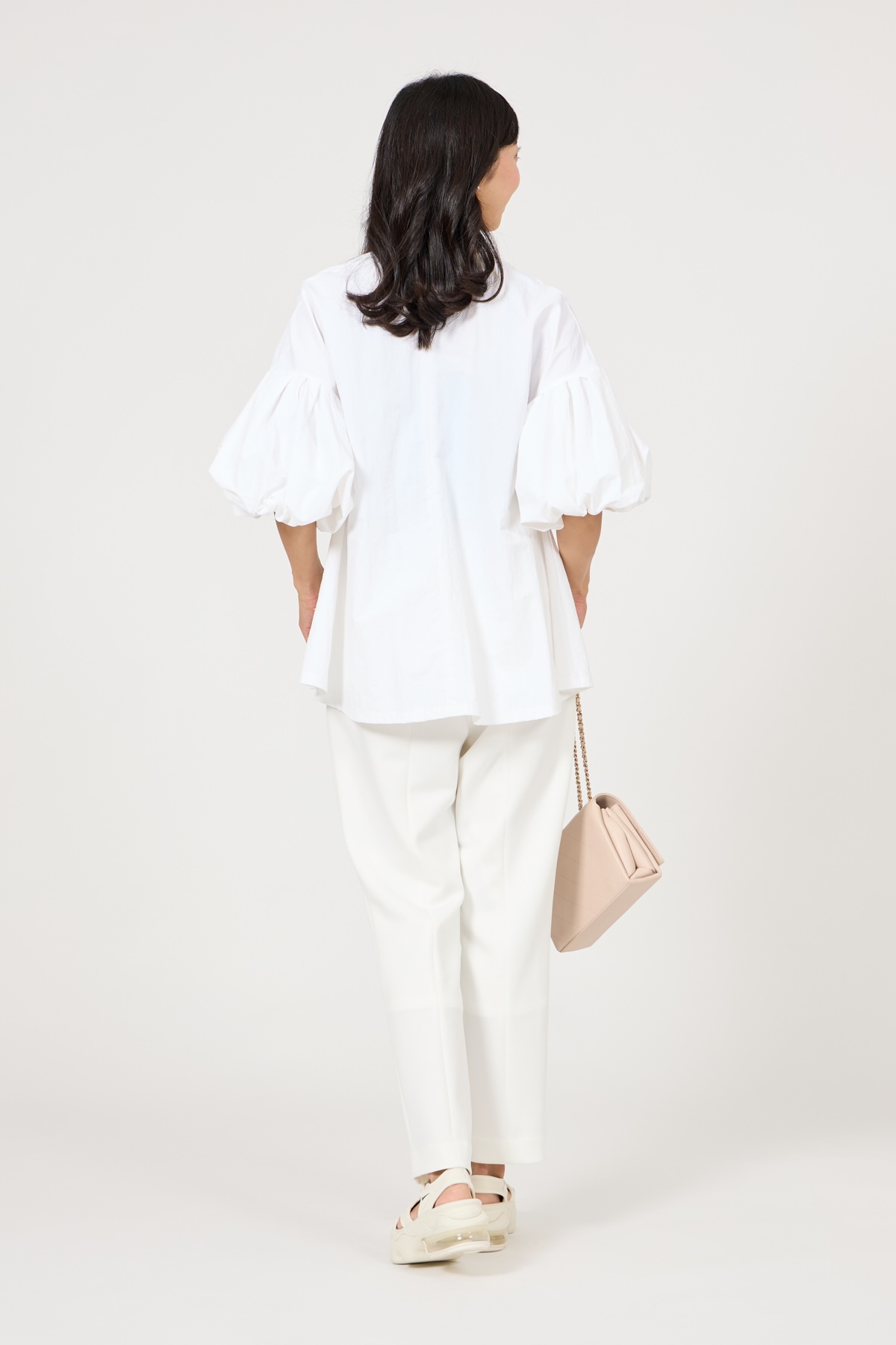 クラウドチームVERY青山美沙子の[THREE SQUARE]美脚ストレッチパンツ