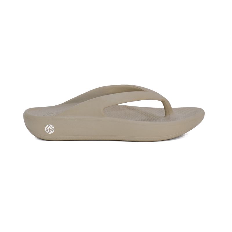 freewatersのCloud9 Ultra Bliss TAUPE