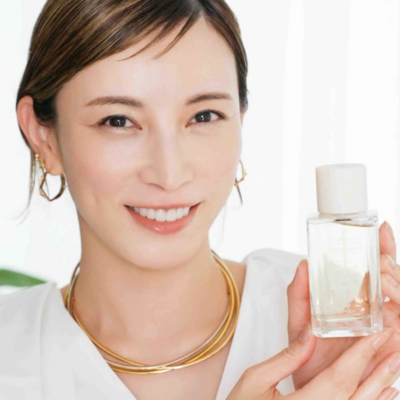 加藤あいさん「優しい香り立ちのボディローションを使い分けています」