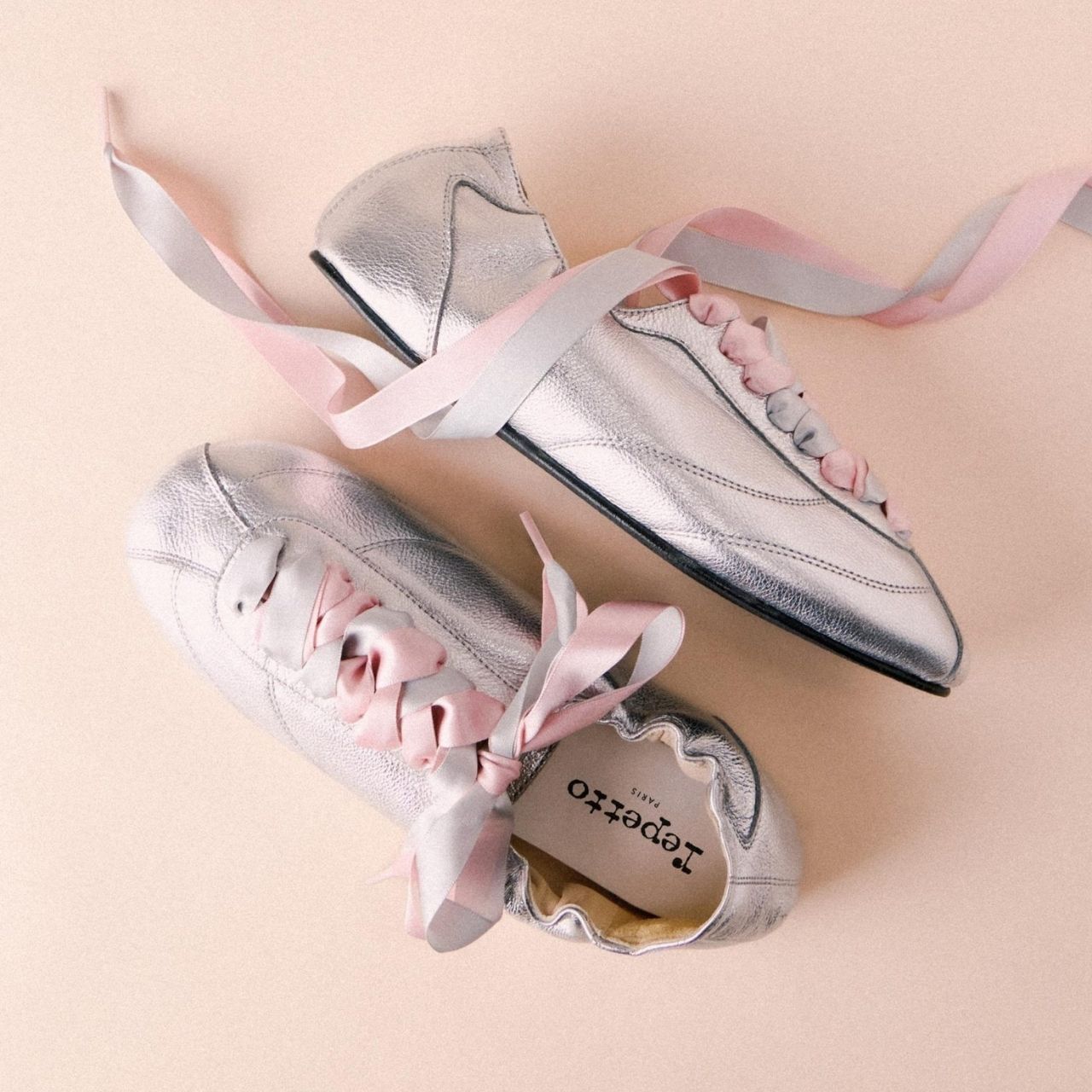 【超美品】 repetto レペット ラムレザー 定価4.8万円 VERY 超美品】 repetto レペット ラムレザー 定価4.8万円 VERY