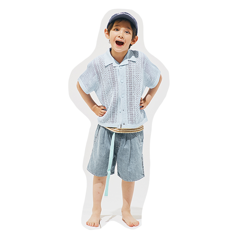 帽子をかぶったおしゃれな男の子