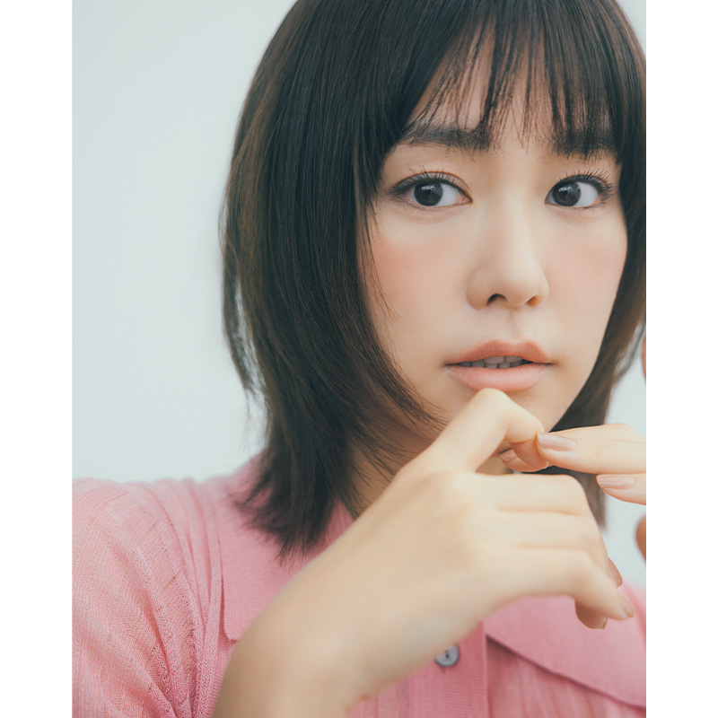 桐谷美玲さんのチーク盛りメイク