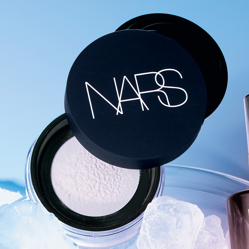 NARS ライトリフレクティング セッティングパウダー ルース N
