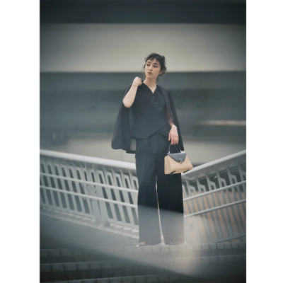 通勤＆学校に【ジレセットアップ】できちんと感キープ！地味色でもスタイリッシュ