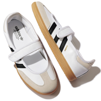 大人気の【アディダスのサンバ】に新作が登場！キレイめとの合わせ方って？