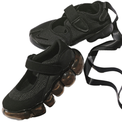 【ナイキ、プーマetc.】スニーカーは「メリージェーン風」が新潮流！トレンド4選