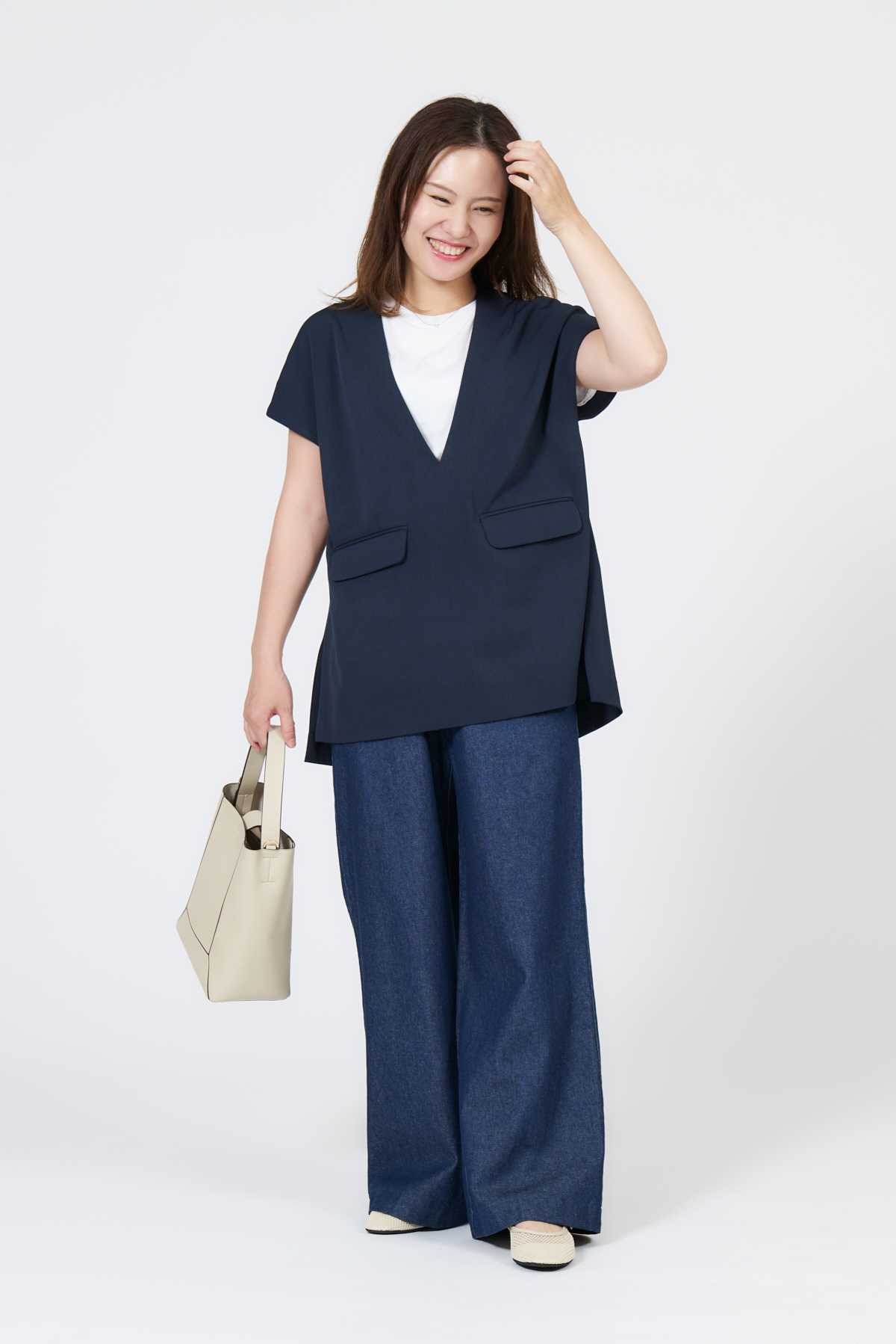 クラウドチームVERY長谷川侑奈のジレセットアップの夏コーデ