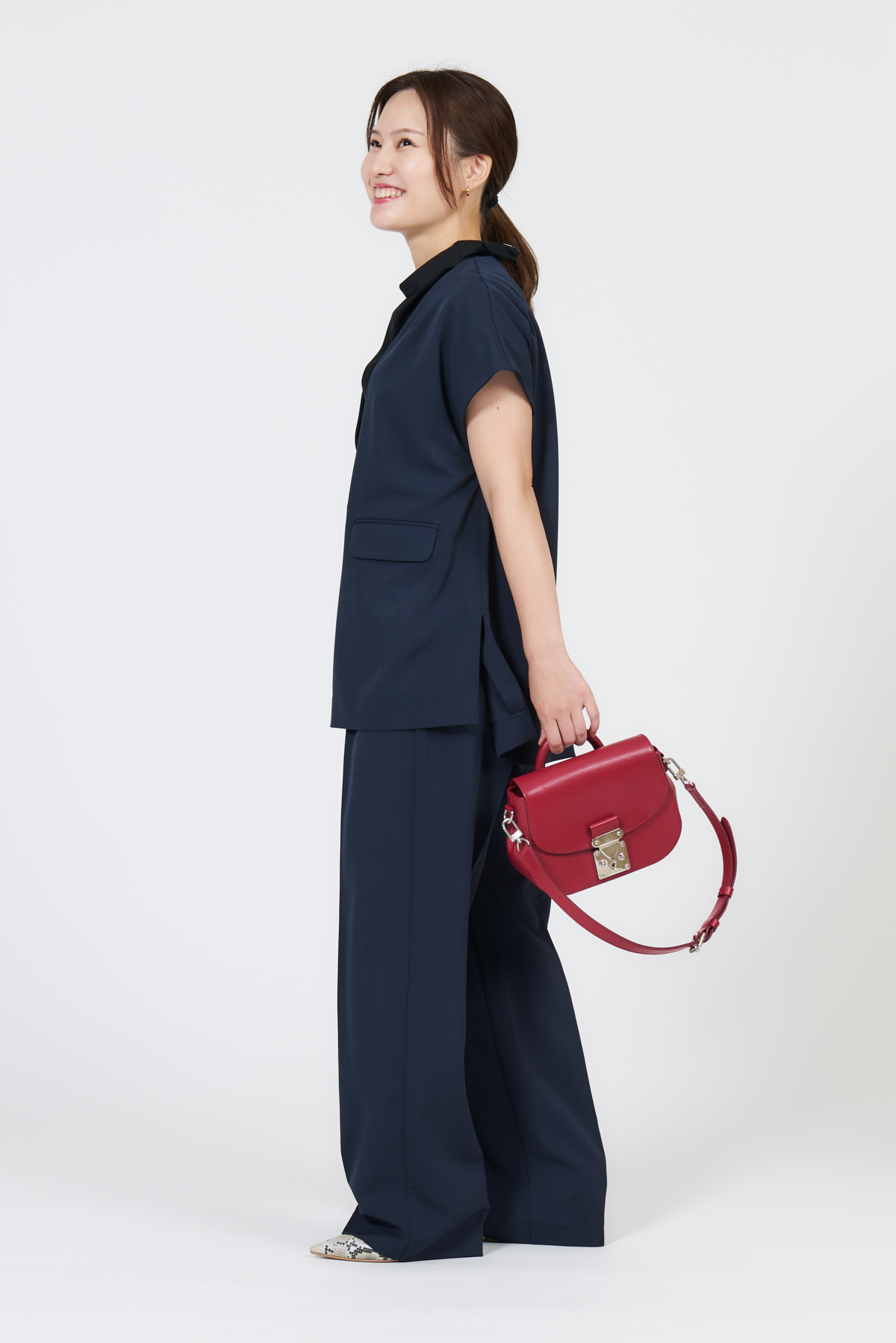 新規投稿を追加 【神コスパ】ジレ、ワンピ...「重ね着できる服」は今買って秋まで着られる！ · 投稿 ⌘K 下書き保存 公開 【神コスパ】ジレ、ワンピ...「重ね着できる服」は今買って秋まで着られる！ 上に移動下に移動パネルを切り替え: コンテンツブロック コンテンツ 1 テキストのみ テキスト メディアを追加ビジュアルテキスト スタイル p 2 囲みテキスト 見出し こちらの記事も読まれています テキスト メディアを追加ビジュアルテキスト p » a 枠色 色を選択 3 見出し大 見出し大 ワンピースとして１枚でも 羽織りのジレとして重ね着してもOKな 「ジップワンピース」 表示スタイル 下線あり 枠色指定 色指定 当月カラー 4 画像ギャラリー 画像 クラウドチームVERY長谷川侑奈のジップワンピースの夏コーデ クラウドチームVERY長谷川侑奈のジップワンピースの夏コーデ クラウドチームVERY長谷川侑奈のジップワンピースの夏コーデ Emma Taylor]ライトダンボールフロントジップワンピース ギャラリーを追加 一括操作 閉じる更新 サムネイル サムネイルを表示する 説明 ビジュアルテキスト p 5 テキストのみ テキスト メディアを追加ビジュアルテキスト スタイル p 6 画像ギャラリー 画像 クラウドチームVERY長谷川侑奈のジップワンピースの秋コーデ クラウドチームVERY長谷川侑奈のジップワンピースの秋コーデ クラウドチームVERY長谷川侑奈のジップワンピースの秋コーデ Emma Taylor]ライトダンボールフロントジップワンピース ギャラリーを追加 一括操作 閉じる更新 サムネイル サムネイルを表示する 説明 ビジュアルテキスト 7 テキストのみ テキスト メディアを追加ビジュアルテキスト スタイル p 8 画像ギャラリー 画像 クラウドチームVERY天井真美のジップワンピースの夏コーデ クラウドチームVERY天井真美のジップワンピースの夏コーデ クラウドチームVERY天井真美のジップワンピースの夏コーデ Emma Taylor]ライトダンボールフロントジップワンピース ギャラリーを追加 一括操作 閉じる更新 サムネイル サムネイルを表示する 説明 ビジュアルテキスト 9 テキストのみ テキスト メディアを追加ビジュアルテキスト スタイル p 10 画像ギャラリー 画像 クラウドチームVERY天井真美のジップワンピースの秋コーデ クラウドチームVERY天井真美のジップワンピースの秋コーデ クラウドチームVERY天井真美のジップワンピースの秋コーデ Emma Taylor]ライトダンボールフロントジップワンピース ギャラリーを追加 一括操作 閉じる更新 サムネイル サムネイルを表示する 説明 ビジュアルテキスト 11 テキストのみ テキスト メディアを追加ビジュアルテキスト スタイル p 12 見出し大 見出し大 園や学校行事……etc. 着るだけで好印象が手に入る 「ジレ＆ワイドパンツ」 表示スタイル 下線あり 枠色指定 色指定 当月カラー 13 画像ギャラリー 画像 クラウドチームVERY長谷川侑奈のジレセットアップの夏コーデ クラウドチームVERY長谷川侑奈のジレセットアップの夏コーデ クラウドチームVERY長谷川侑奈のジレセットアップの夏コーデ [Emma Taylor]リネンライクフラップポケットジレ ギャラリーを追加 一括操作 閉じる更新 サムネイル サムネイルを表示する 説明 ビジュアルテキスト 14 テキストのみ テキスト メディアを追加ビジュアルテキスト スタイル p 15 画像ギャラリー 画像 ギャラリーを追加 一括操作 閉じる更新 サムネイル サムネイルを表示する 説明 ビジュアルテキスト 行を追加 上に移動下に移動パネルを切り替え: 全共通フィールド 追加ヘッダ 上に移動下に移動パネルを切り替え: Yoast SEO SEO ソーシャル 検索での見え方 投稿が検索結果にどのように表示されるかを決定します。 プレビュー: モバイルの結果デスクトップの結果 URL のプレビュー: VERY［ヴェリィ］ veryweb.jp SEO タイトルのプレビュー: 【神コスパ】ジレ、ワンピ...「重ね着できる服」は今買って秋まで着られる！ ... メタディスクリプションのプレビュー: 8月 11, 2025 － 以下のスニペットを編集して、メタディスクリプションを設定してください。設定しない場合、Google の検索結果で投稿の関連部分が表示されます。 SEO タイトル AIを活用 変数を挿入 タイトル 区切り VERY スラッグ 【神コスパ】ジレ、ワンピ-「重ね着できる服」 メタディスクリプション AIを活用 変数を挿入 内部リンクの提案 Premium 上に移動下に移動パネルを切り替え: 外部配信（楽転即） 配信先共通LINE NEWSSmartNewsGunosySNS自動投稿 配信先設定 記事を配信しない場合は、下書きを選択してください。 記事を配信する場合は、公開を選択してください。 配信した記事を非公開・削除する場合は、非公開・削除を選択してください。 非公開・削除に設定した場合、記事公開後に変更することはできません。 Google News、標準RSS2.0、毎日新聞はRSSでの記事の非公開・削除に対応していません。 LINE NEWS 公開 SmartNews 公開 Gunosy 公開 投稿 ブロック 【神コスパ】ジレ、ワンピ...「重ね着できる服」は今買って秋まで着られる！ アイキャッチ画像を設定 抜粋を追加 ... 最終編集1分前。 ステータス 下書き 公開 今すぐ リンク /神コスパジレワンピ-重ね着できる服は今買って秋まで着られる リビジョン 7 外部確認を許可する プレビュー URL https://veryweb.jp/?p=866940&preview=1&_ppp=ee4408554f コピーしてシェアする プレビュー URL↗. ゴミ箱へ移動 WP Revisions Control 残すリビジョンの数: 空にするとすべてのリビジョンを残します。 カテゴリー カテゴリーを検索 検索 未分類 ファッション 靴 バッグ ジュエリー 時計 洋服 コスパブランド 行事・オケージョン SNAP マタニティ ビューティー メイク スキンケア ヘア ボディ インナーケア 子育て VERY児童館 子連れスポット 出産・内祝い 子ども服 グッズ 子ども行事 教育 リアルママ ライフスタイル レシピ インテリア アウトドア 旅行 家事 手土産・ギフト お金 家電 読み物・インタビュー 連載 インタビュー VERYアカデミー VERYモデル リカレント 読み物 あおきさん占い。 VERY STORE タグ 新規タグを追加 スナップ（SNAP） (1/7)スナップ（SNAP） kokode (2/7)kokode VERY STORE (3/7)VERY STORE レイヤードスタイル (4/7)レイヤードスタイル 重ね着 (5/7)重ね着 クラウドチームVERY (6/7)クラウドチームVERY スリースクエア（THREE SQUARE） (7/7)スリースクエア（THREE SQUARE） 半角コンマまたはエンターキーで区切ります。 よく使うもの 防水アウトドアコーデGジャンPVCイエローブルーピンク雨の日コーデ運動会コーデグリーン 上に移動下に移動パネルを切り替え: 提携メディアへの記事提供について 外部メディア（ロカリ/TRILL/antenna/カメリオ/Yahoo）との基本連携 連携用のRSSを配信しない ※ 特別な事情により、公式サイト内の公開に限定する場合のみ、チェックを入れてください Yahoo!RSS用連携する 連携する 連携しない ※「連携する」の場合、Yahoo!RSSとしてMagacolに連携します。 上に移動下に移動パネルを切り替え: 記事共通（フラグ系） PRチェック このページに「PR」のラベルを貼る リダイレクトチェック 他のページへリダイレクトする What's Newに表示しない このページは「What's New」に表示しない 1カラムで表示 このページは1カラムで表示する ブランクページで表示 このページはブランクページ（ヘッダ/フッタ/サイドカラムなし）で表示する 公開パネルを開く 投稿 通知リンクを挿入しました。ファイルを選択ファイルを選択ファイルを選択 見つかりませんでした。 ファイルを選択 見つかりませんでした。 ファイルを選択 ダイアログを閉じる ギャラリーに画像を追加 ファイルをアップロードメディアライブラリ 詳細を展開 メディアを絞り込むタイプで絞り込む すべてのメディア 日付で絞り込む すべての日付 メディアを検索 メディア一覧 83件 (255010件中) のメディア項目を表示中 さらに読み込む 添付ファイルの詳細 保存しました。 YunaHasegawa_6433-veryweb.jpg 2025年8月12日 769 KB 1200 x 1798 ピクセル 画像を編集 完全に削除する 代替テキスト クラウドチームVERY長谷川侑奈のジレセットアップの秋コーデ 画像の目的を説明する方法について、詳しくはこちらをご覧ください(新しいタブで開く)。装飾のみが目的の画像であれば、空欄にしてください。タイトル YunaHasegawa_6433-veryweb キャプション 説明 ファイルの URL: https://image.veryweb.jp/wp-content/uploads/2025/08/YunaHasegawa_6433-veryweb.jpg URL をクリップボードにコピー ※ が付いている欄は必須項目です 画像所有者名（外部配信用） 画像所有者URL（外部配信用） 選択されたメディアアクション選択 選択されていません