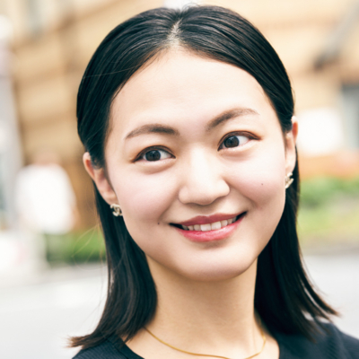 “ボブ以上セミロング未満”の『ロブヘア』が今ママに人気の理由！