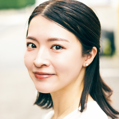 今どき【ボブヘア】は“長め”が魅力！手早くこなれるアレンジって？