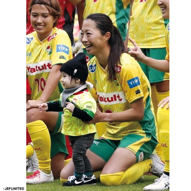 大滝麻未さんが長男と入場した公式戦