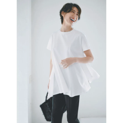 新学期【学校ママ】の白ブラウスは変形デザインで無難にならない！