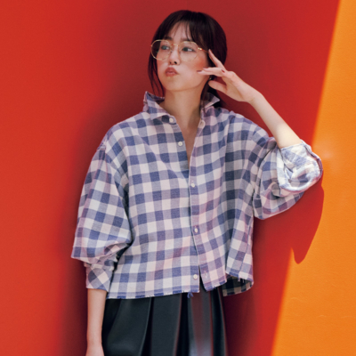 今どきママに「ネルシャツ」人気が復活！軽やかで季節上手になれる1枚は？