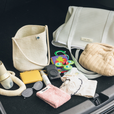 オシャレママの『ママバッグの中身』拝見！身軽派orフル装備派の持ち物って？