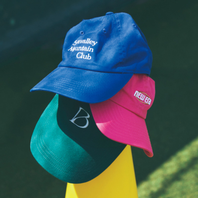 【3,000円台〜】運動会コーデは『色映えロゴキャップ』でこなれ感アップ！