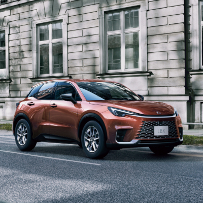 ますますLEXUSが気になる！時代にフィットする【ラグジュアリーカー】