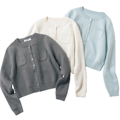 【気温25度の服装】着回し力抜群！30代初秋コーデに効く『名品カーディガン』