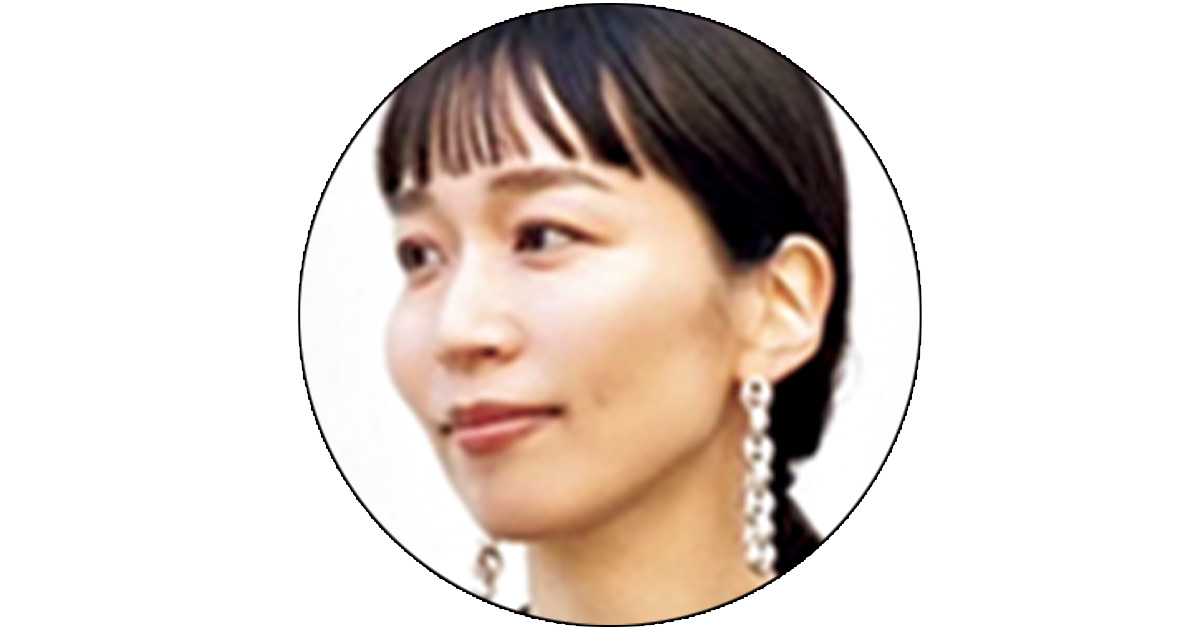 ヘア・メイクアップアーティスト 佐川理佳さん