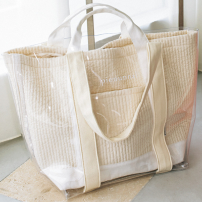 【ピオヌンナル】から新作「PVCトート」が登場！雨の日や子連れお出かけに大活躍