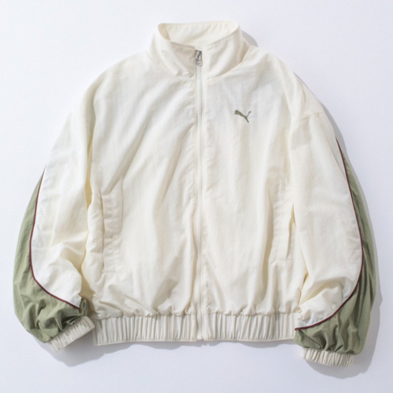 プーマのウインドブレーカー