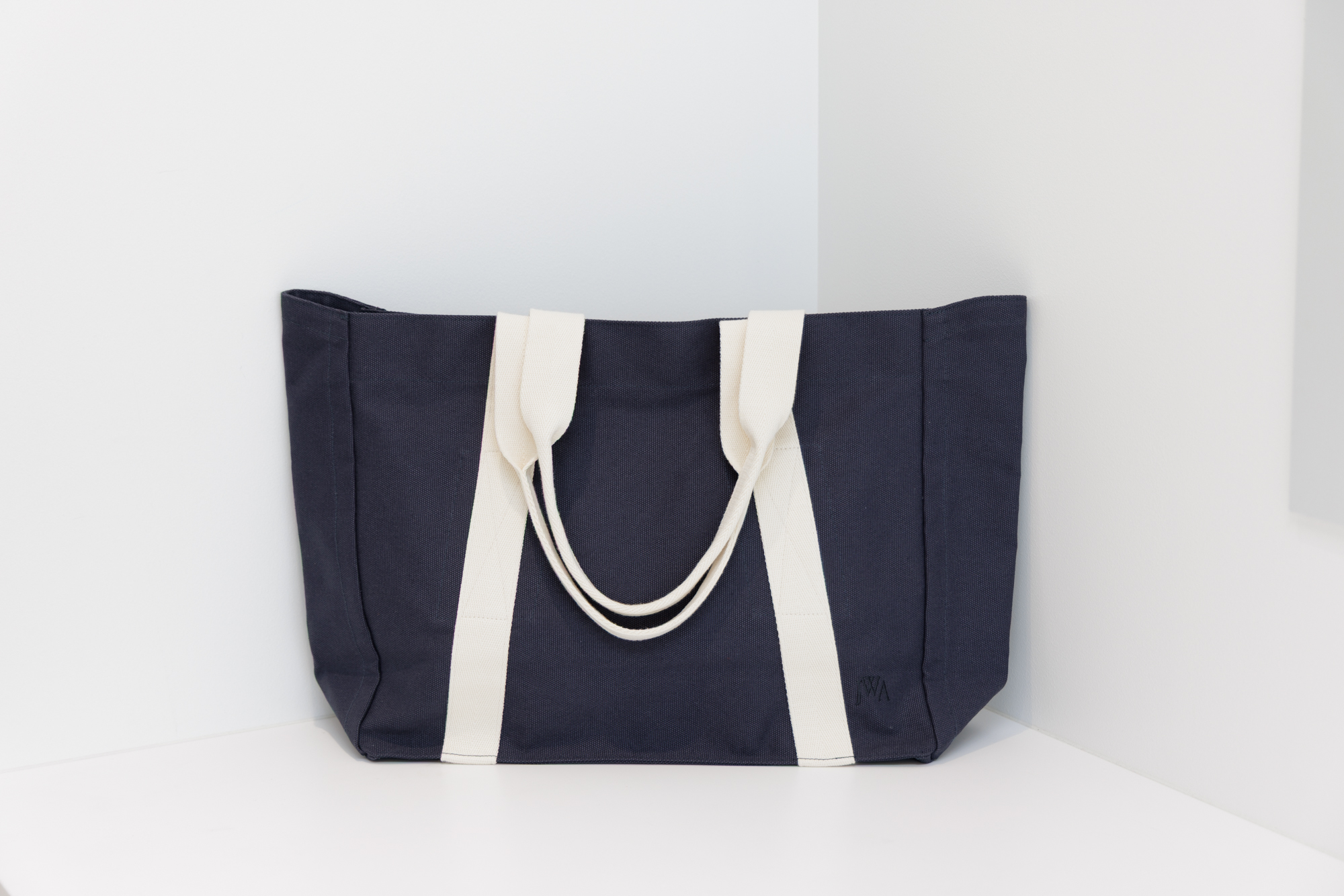 ユニクロ】10/17発売の「ビッグトート」が名品！習い事