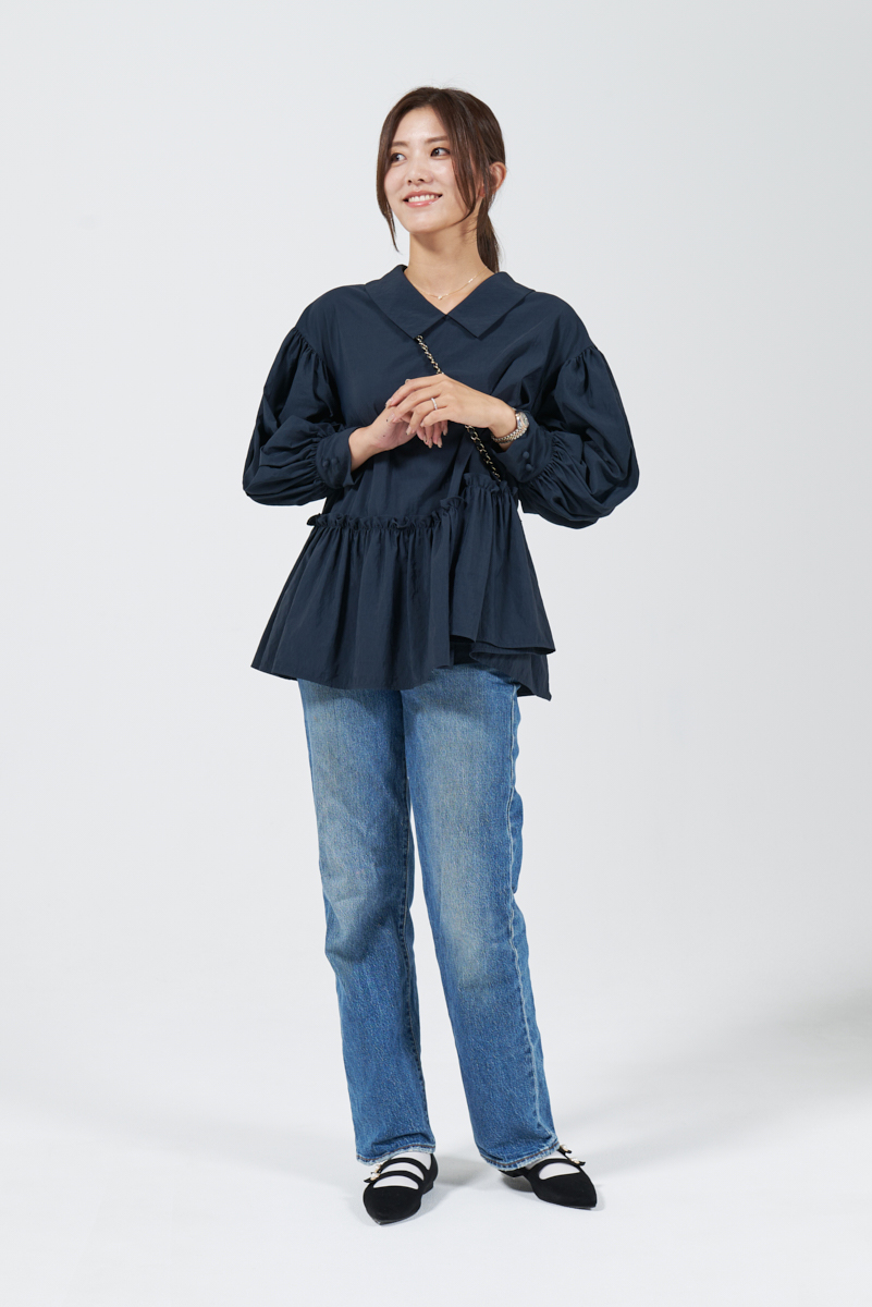 クラウドチームVERY王子咲希の2WAYタフタロングスリーブブラウスコーデ