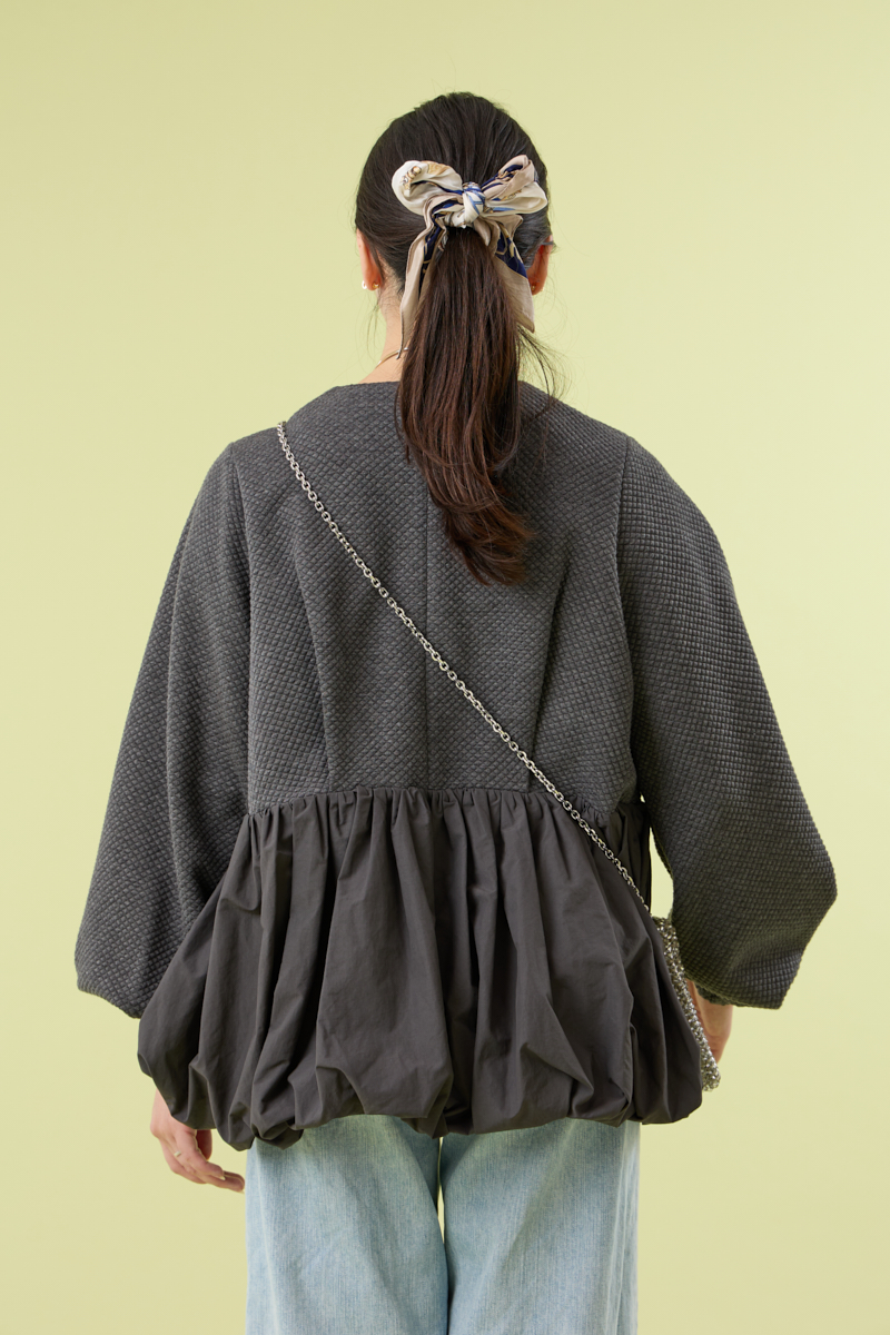 クラウドチームVERY開坂沙耶の[THREE SQUARE]バルーンコンビブルゾンコーデ