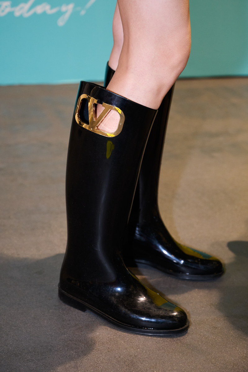 VALENTINO GARAVANIのロングブーツ