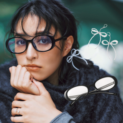 【小顔効果バツグン】気取らず使える『オシャレメガネ』は毎日の救世主！〈秋冬ママコーデ〉