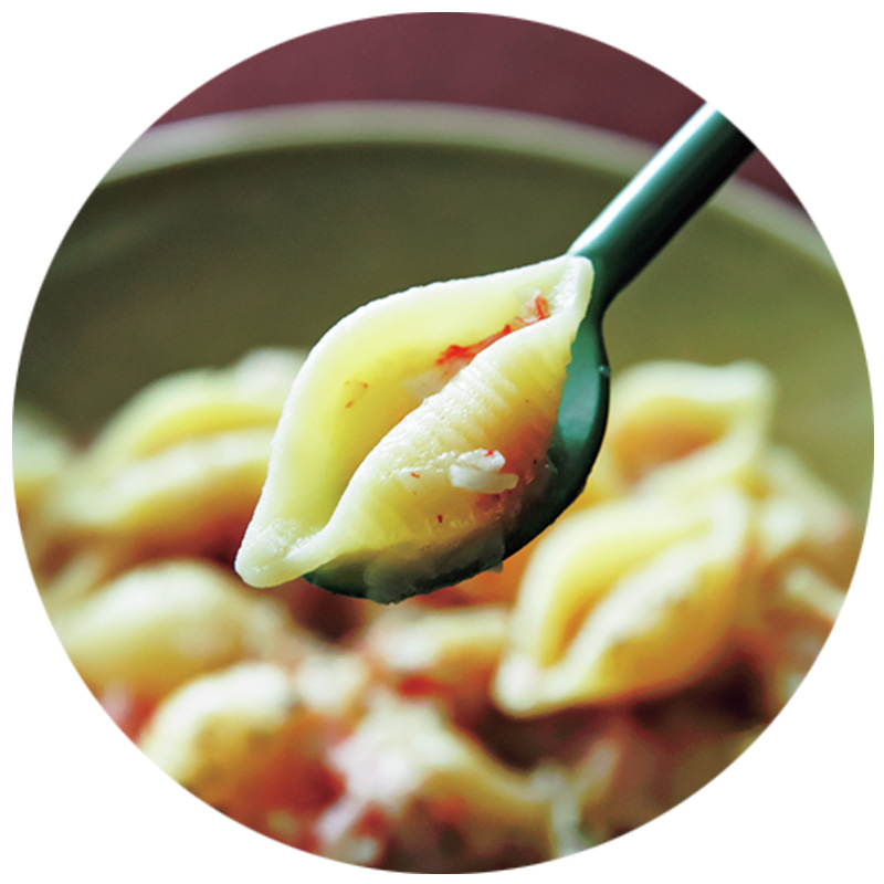 カニカマとじゃがいものショートパスタ