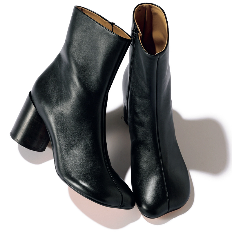 MM6の8cmヒールのアナトミックブーツ